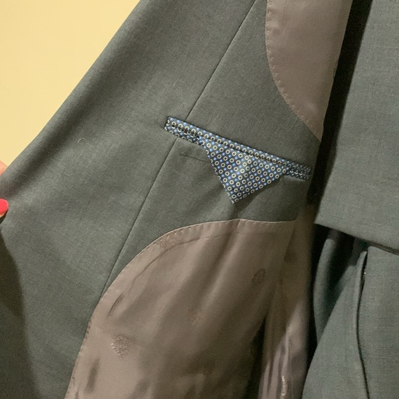 LRL SUIT (Jacket 50L, Pants 42x30) - Picture 7 of 16